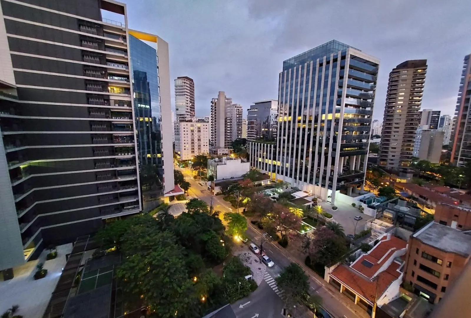 66M 710Ft Limpeza Diaria 2 Vagas De Carro Apartment Sao Paulo